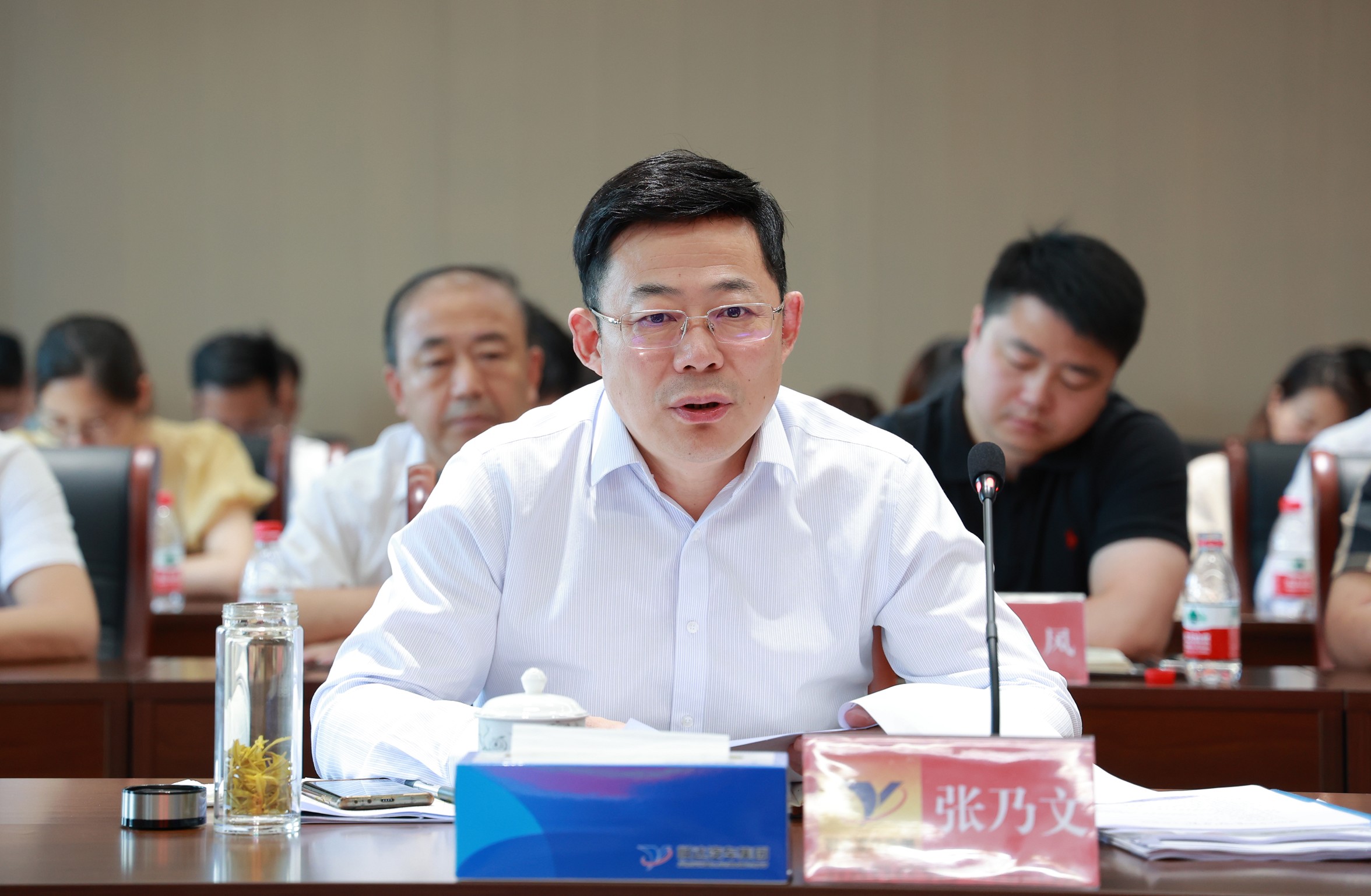 20220722 汽车1122体育年中工作会议2_眸目压缩.jpg